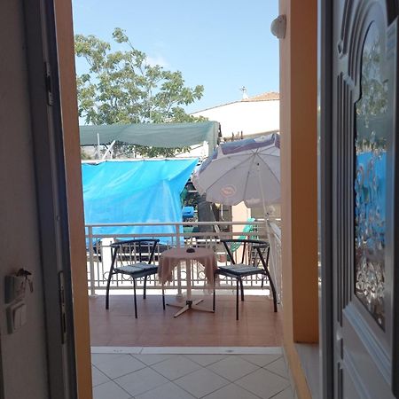 לימנריה Avra Apartments מראה חיצוני תמונה