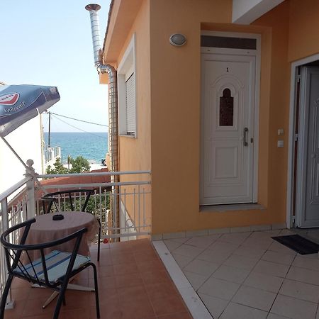 לימנריה Avra Apartments מראה חיצוני תמונה